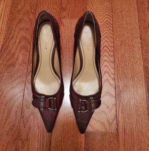 Nine West burgundy leather upper pointy heels